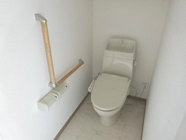 トイレ　シャワー付トイレ（イメージ）