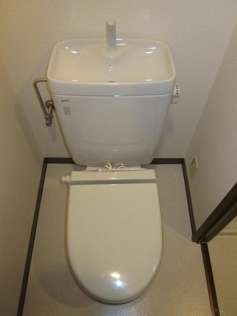 トイレ　暖房便座