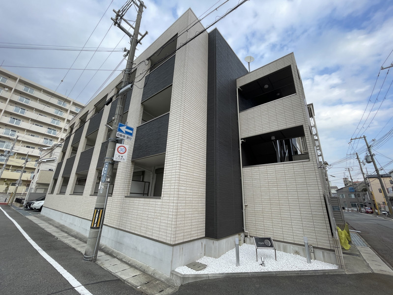 建物外観　ルネドールマノ