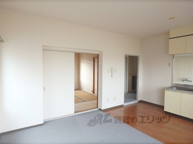 居室・リビング　洋室