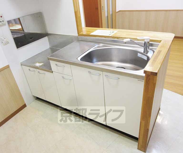 キッチン　２口コンロ設置可のキッチンです。