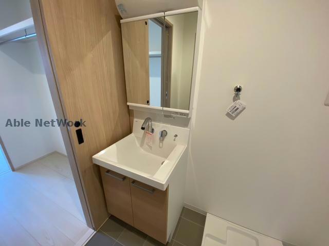 洗面設備　同型