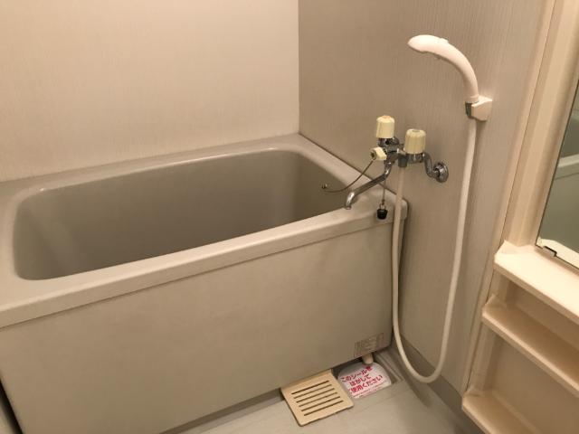 バス・シャワールーム　バス
