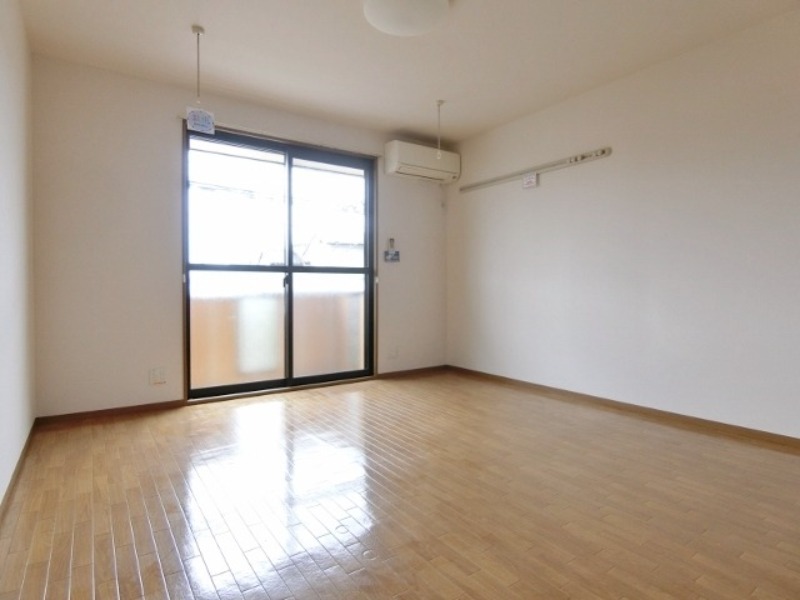 居室・リビング　図面と現状に相違がある場合には現状を優先