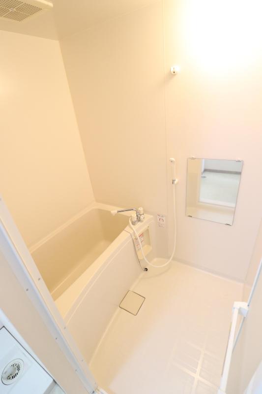 バス・シャワールーム　1　浴室