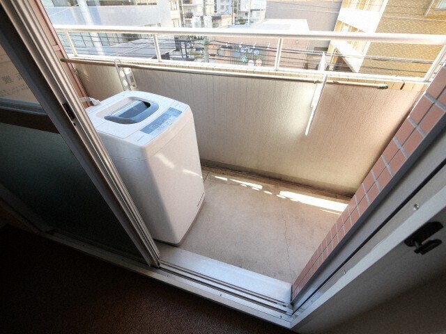バルコニー　画像と現状が異なる場合は現状優先となります。