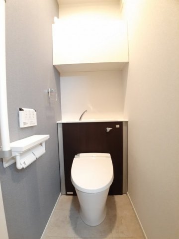 トイレ　ゆったりとした空間のトイレです