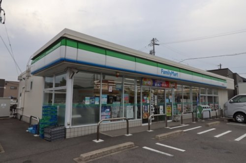 コンビニ　ファミリーマート　安城桜井町店（コンビニ）まで1200m