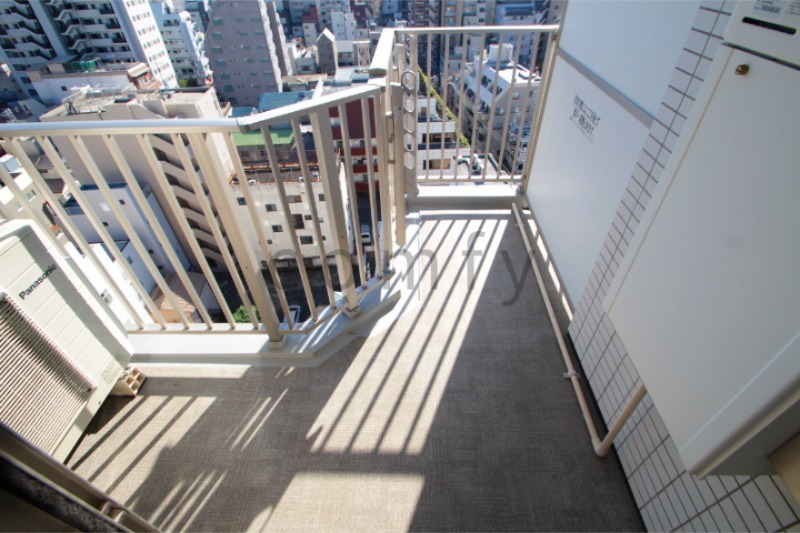 バルコニー　バルコニー
