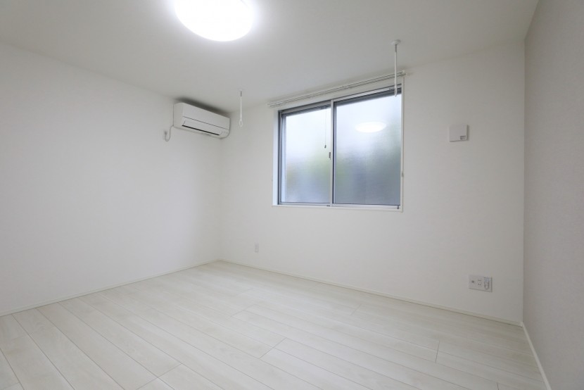 居室・リビング　同シリーズ施工イメージ