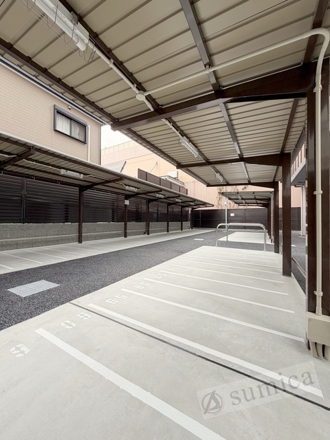 その他共有部分　屋根付き駐輪場が嬉しいです♪♪
