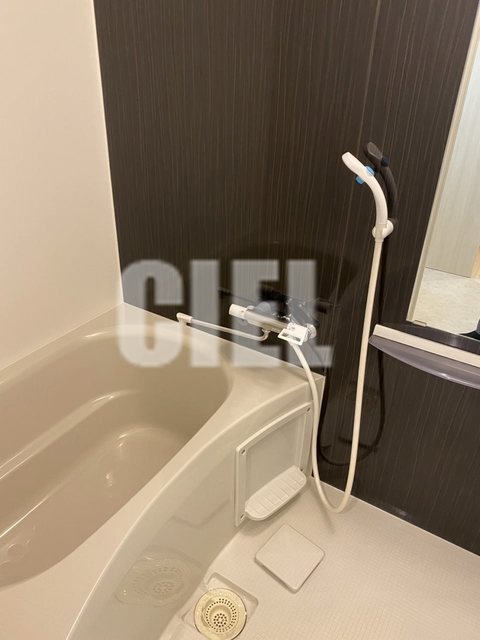 バス・シャワールーム　浴室乾燥完備