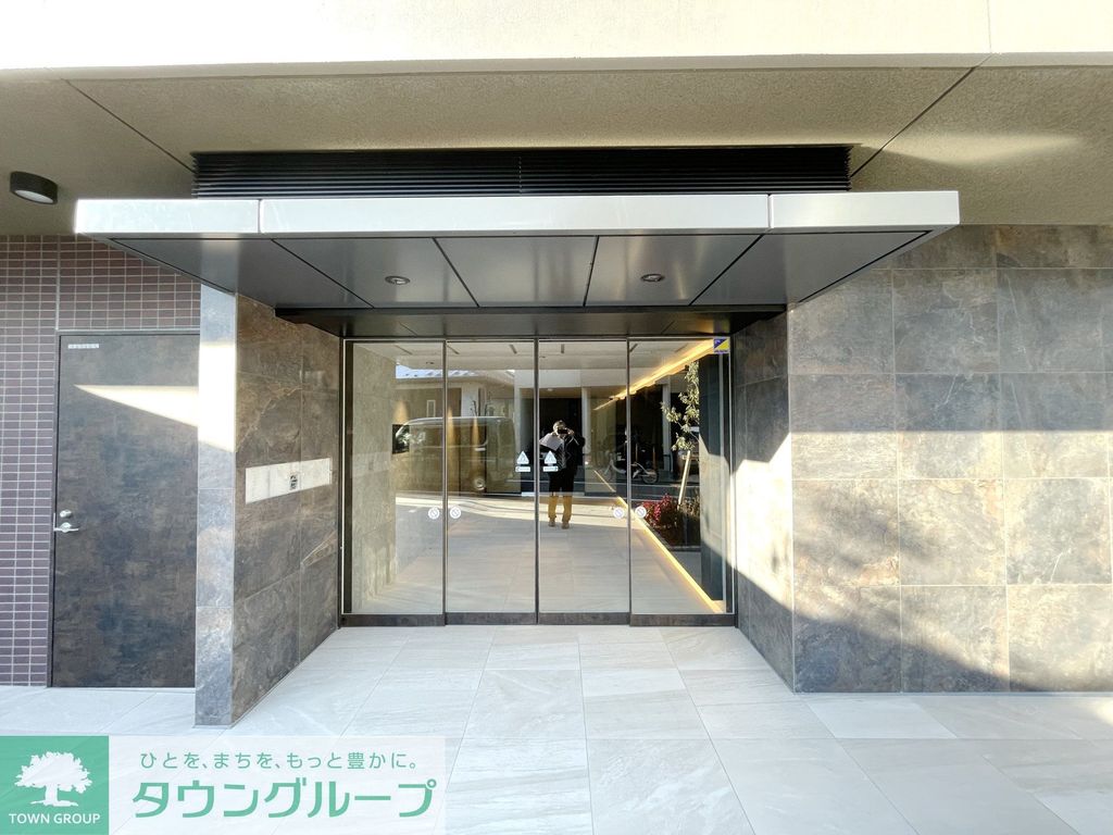 エントランス　エントランス