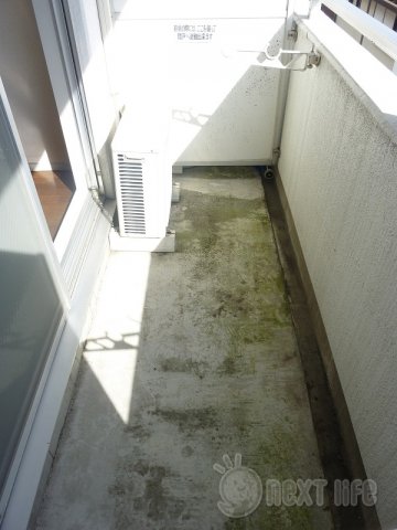 バルコニー　プライムハウス