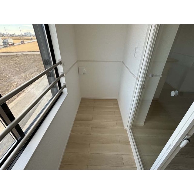 バルコニー　※サンルームタイプ