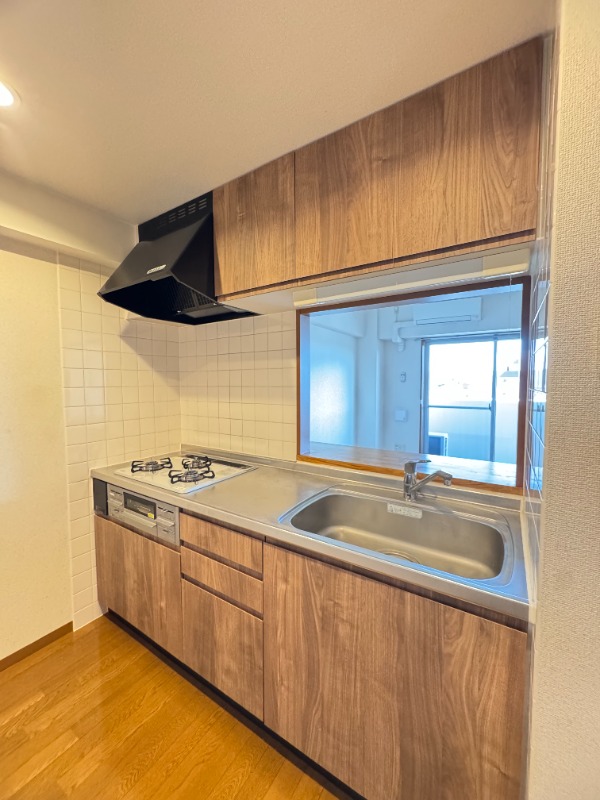 キッチン　洗面所