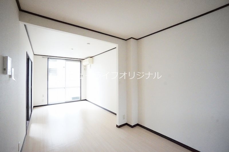 居室・リビング　エアコン付です