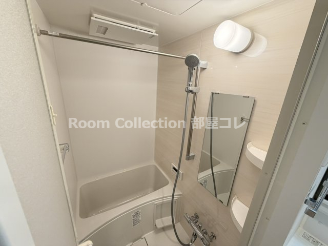 バス・シャワールーム　※同物件他部屋写真 反転、色違いの場合有 現況優先