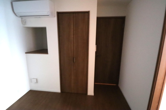 その他部屋・スペース　洋室５．１帖(4)