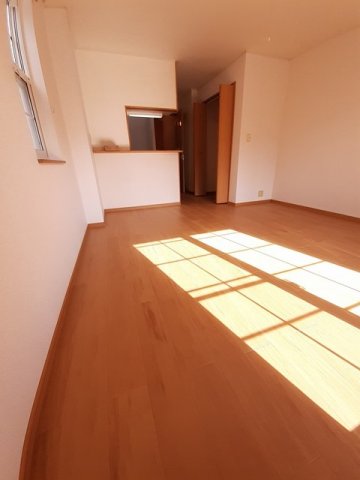 その他部屋・スペース　明るい色調の室内です