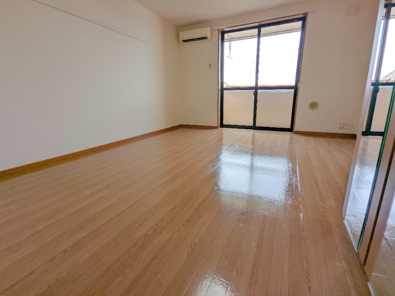 居室・リビング　図面と現状に相違がある場合には現状を優先