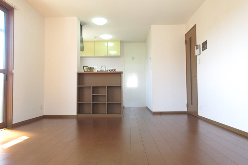 居室・リビング　大きなリビングになります。