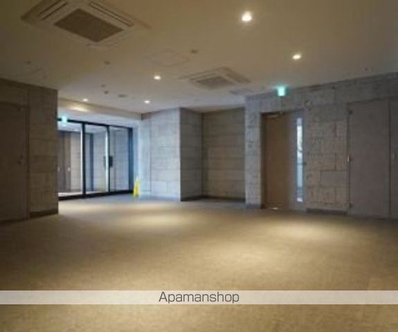 ロビー　ロビー