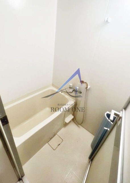 バス・シャワールーム　お風呂です。