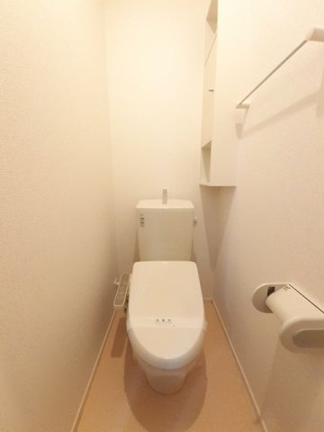 トイレ　トイレもきれいです