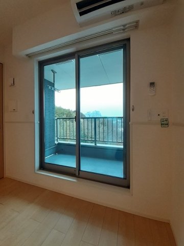 バルコニー　落ち着いた時間を過ごせるバルコニーです