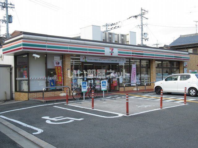 コンビニ　セブンイレブン 東大阪三ノ瀬1丁目店（コンビニ）まで544m