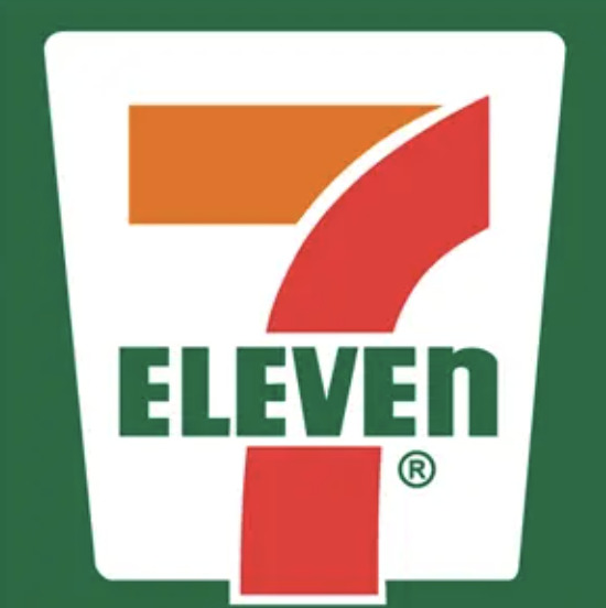 コンビニ　セブンイレブン 豊島千川駅前店（コンビニ）まで106m