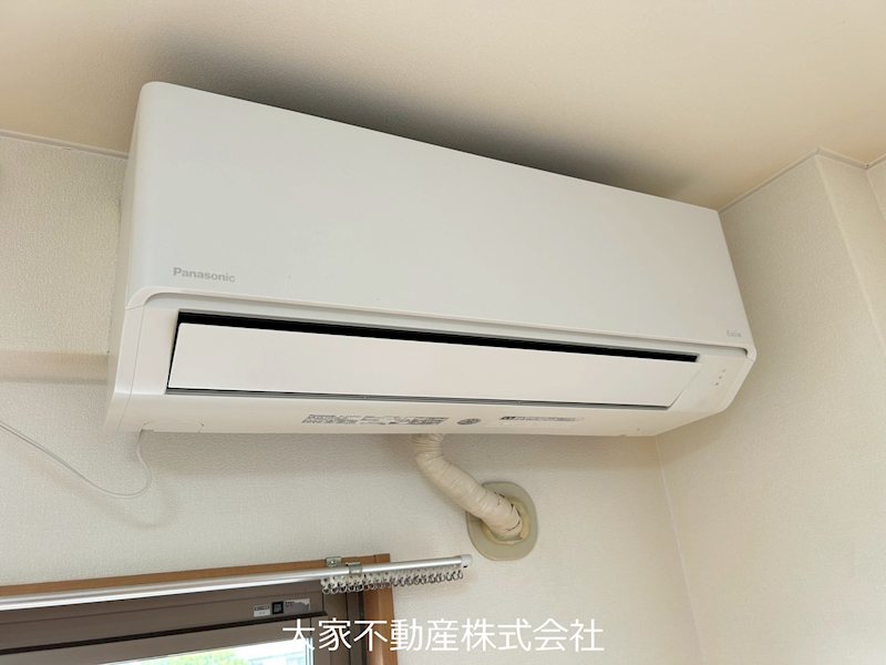 その他設備　※別部屋写真の為イメージ。左右反転タイプです。