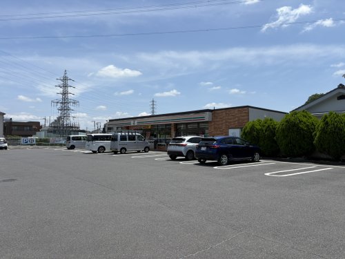 コンビニ　セブンイレブン東大和向原４丁目店（コンビニ）まで500m