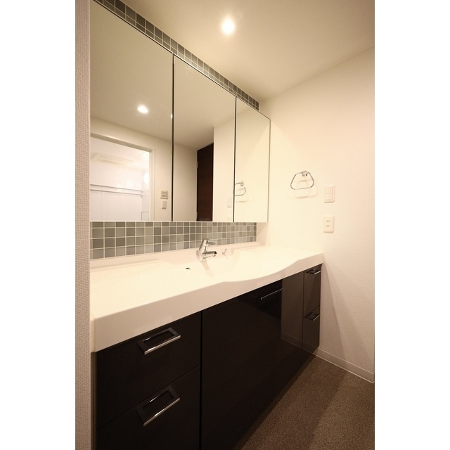 洗面設備　洗面所