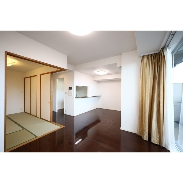 居室・リビング　リビング