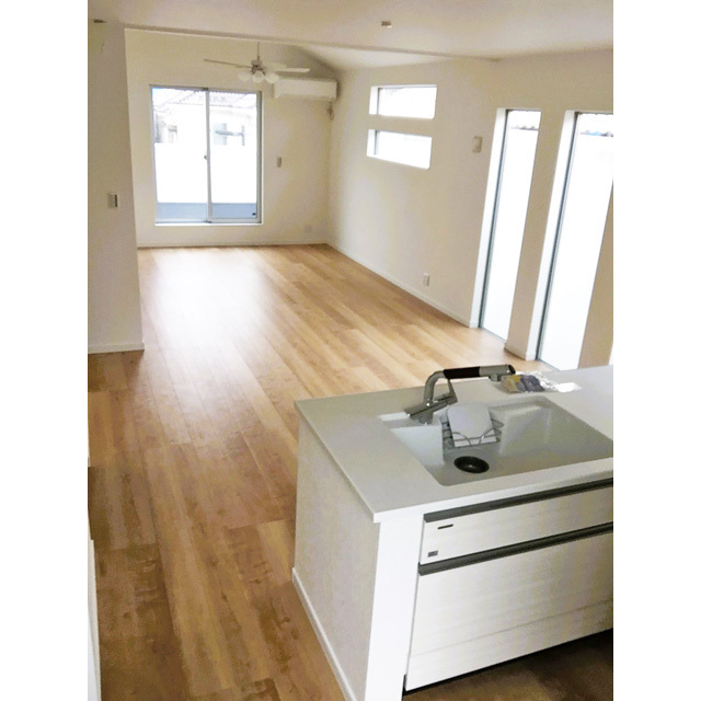 居室・リビング　リビング