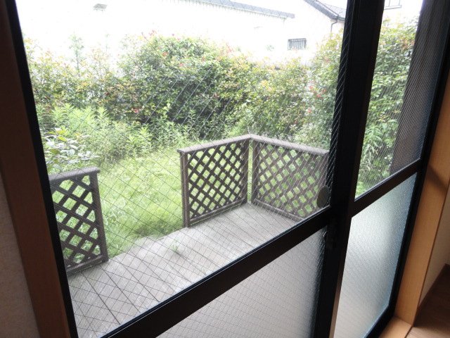 バルコニー　専用庭