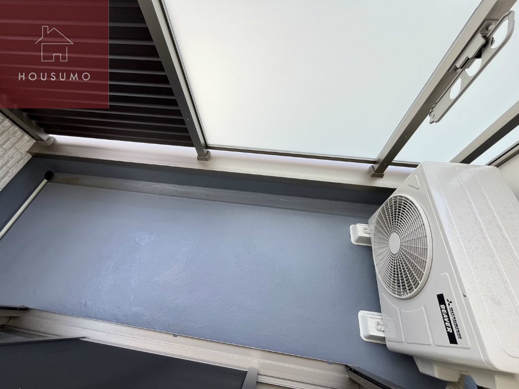 バルコニー　バルコニーからの眺めを楽しみながら食事をしませんか