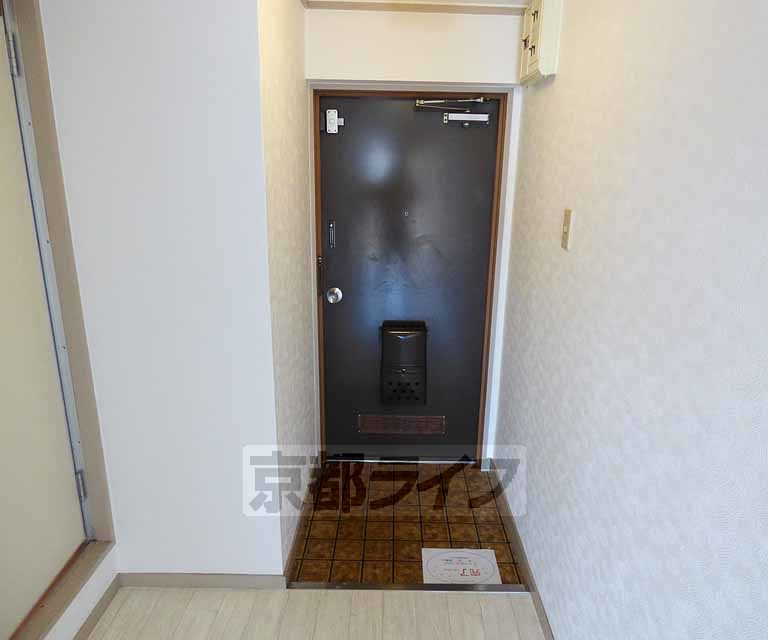 玄関　玄関部分です。