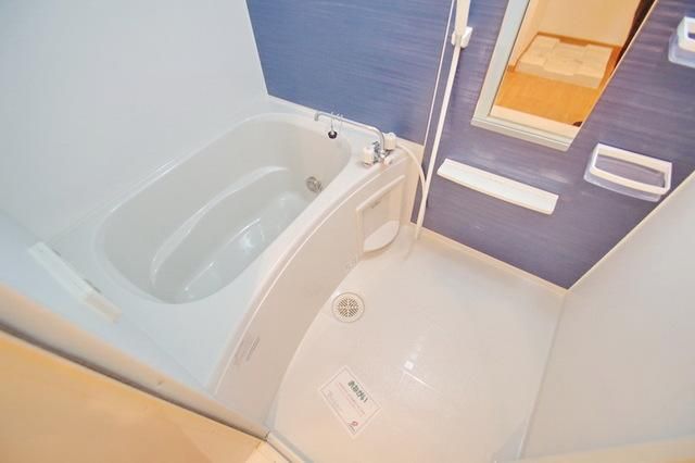 バス・シャワールーム　★お風呂で一日の疲れを癒してください★