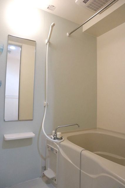 バス・シャワールーム　☆ゆっくりくつろげるお風呂☆