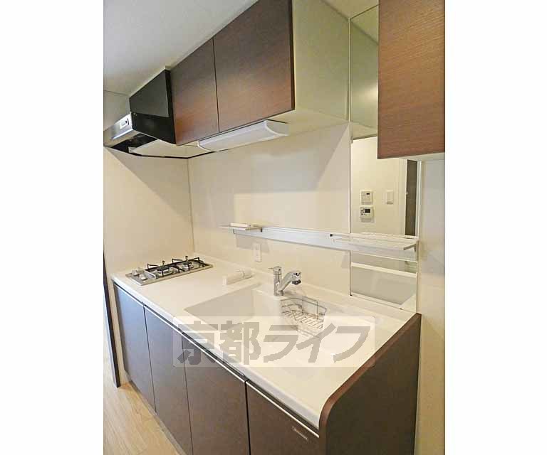 洗面設備　・お部屋によっては家具家電がついております。