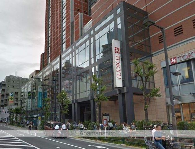 スーパー　（株）東急ストア／三軒茶屋店（スーパー）まで734m