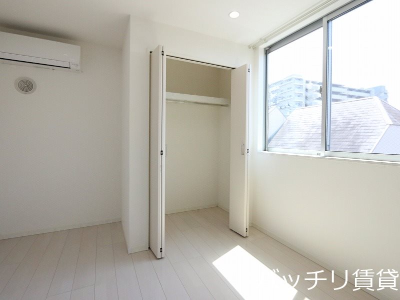 収納　同型タイプの為、現状を優先します