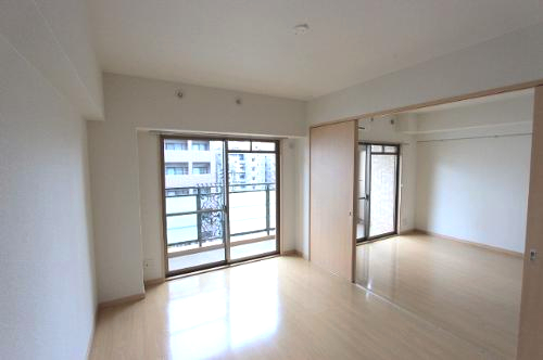 居室・リビング　類似