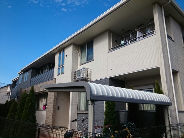 建物外観　落ち着いた雰囲気の外観です