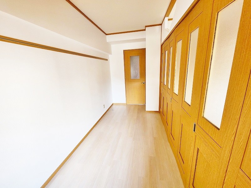 居室・リビング　★洋室★(現況優先)