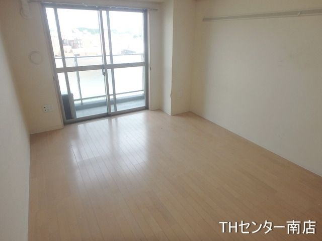 居室・リビング　★明るい室内です★