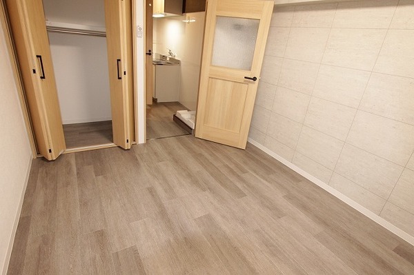 居室・リビング　※現況を優先します。